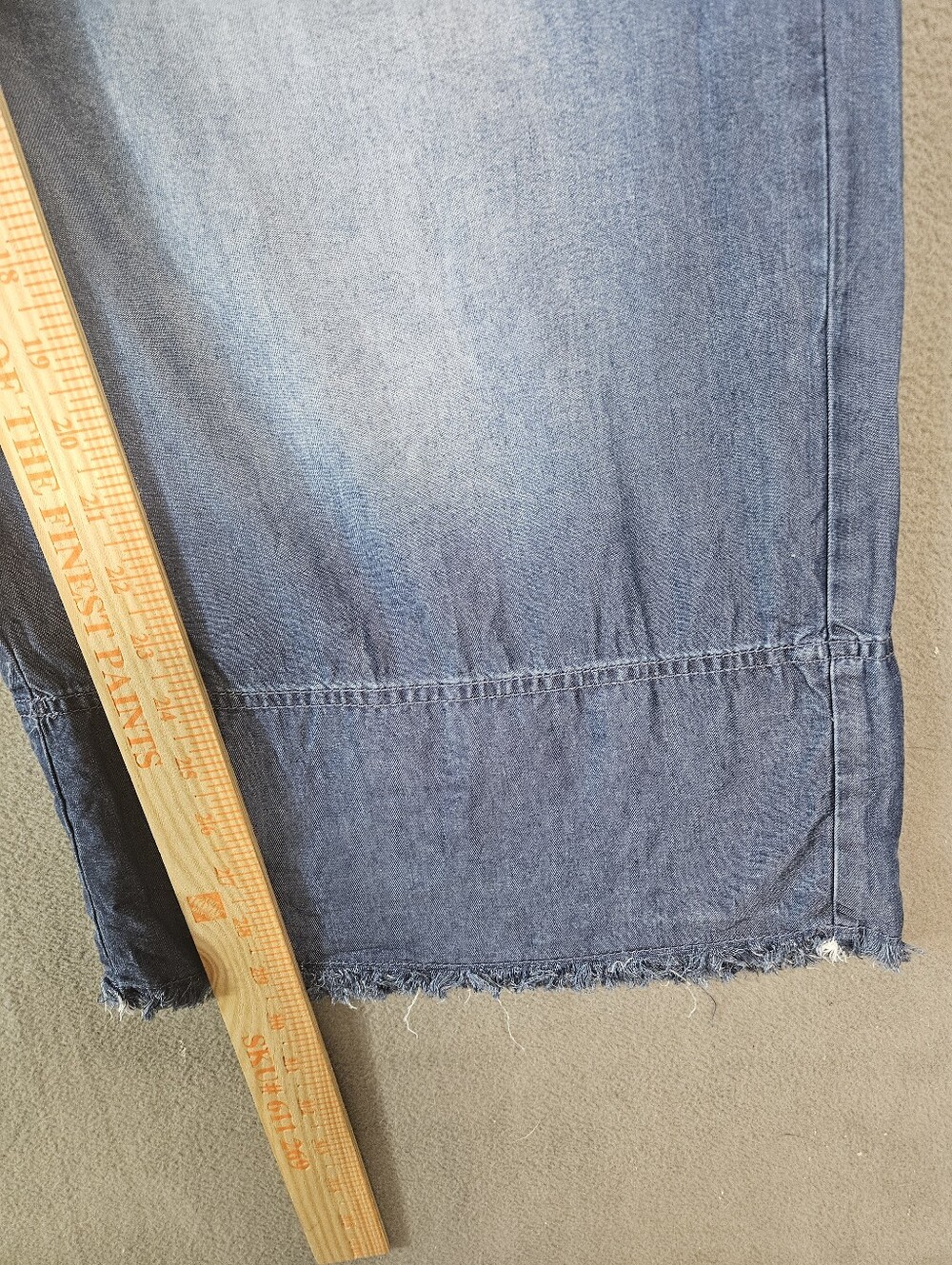 Zenana Womens Small Wide Leg Frye Hem Denim Pants Pullup High-Rise Bleach Wash - Picture 5 of 10